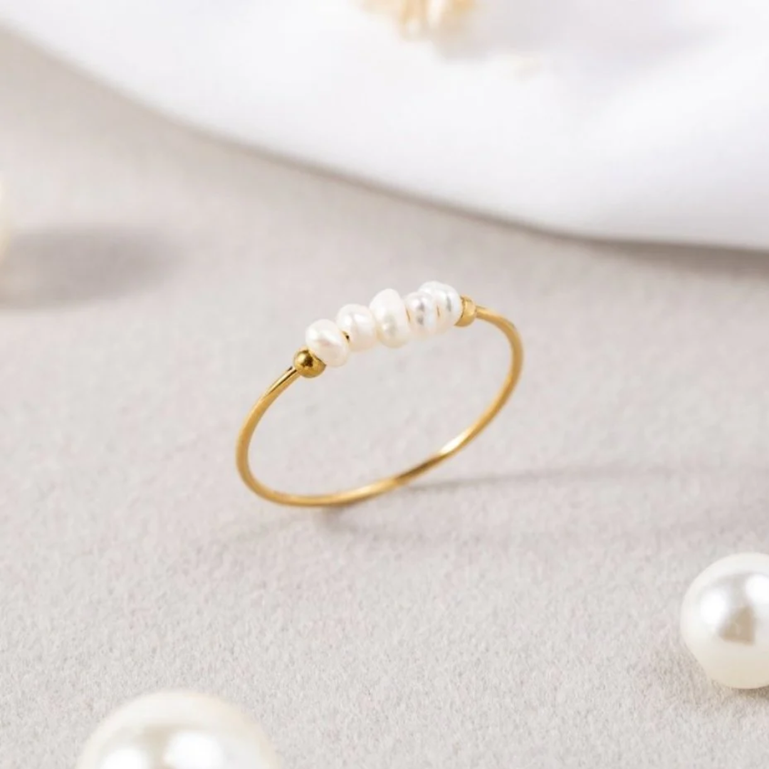 Static Pearl Ring