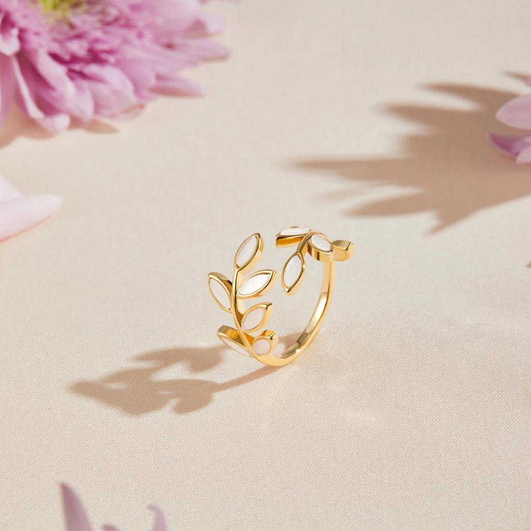 Olympic Leaf Ring